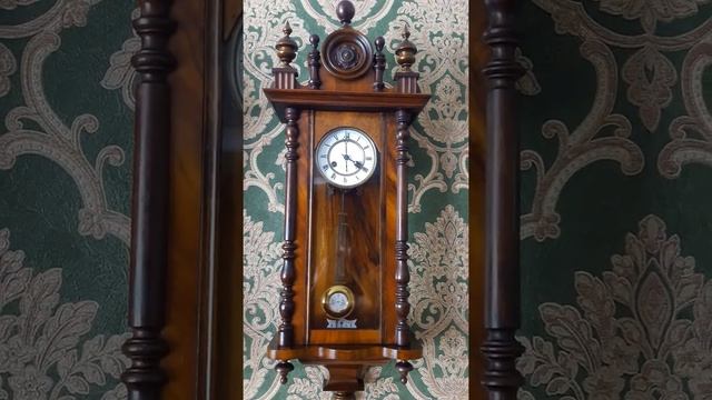 Настенные часы Junghans. 1890г. смотреть онлайн