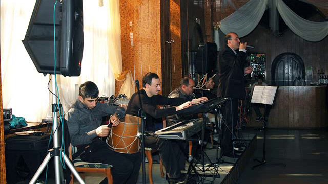 П о м о г и Аркадий Рамазян (Шахунц) смотреть онлайн