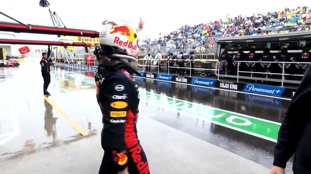 Will Max Verstappen tie Sebastian Vettel's Formula 1 record this weekend? смотреть онлайн