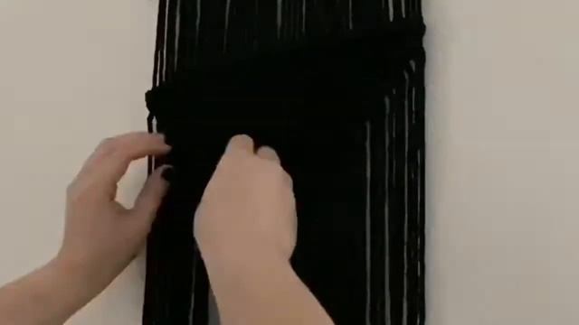 Living Room Refresh | DIY Macrame Table Runner смотреть онлайн