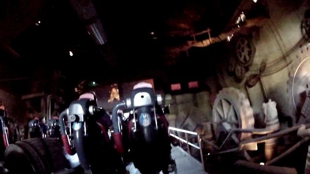 Furius Baco à Port Aventura смотреть онлайн