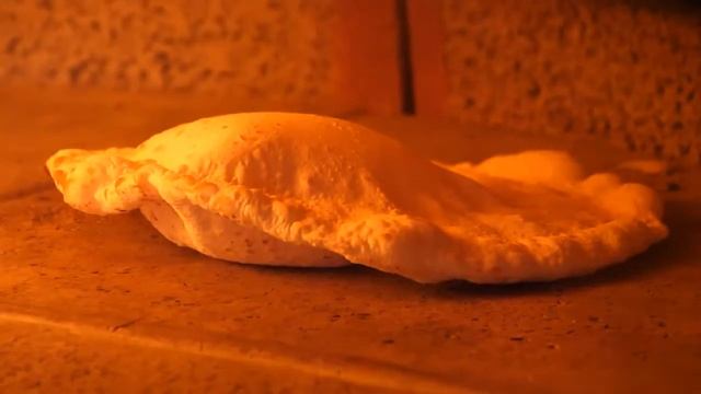 Пицца с сыром в дровеной печи - корейская уличная еда!! смотреть онлайн