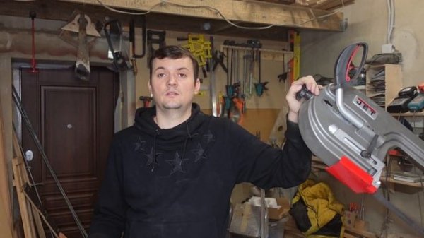 Ленточная пила по металлу JET J 351V. Обзор по-быстрому. Пилит из коробки.