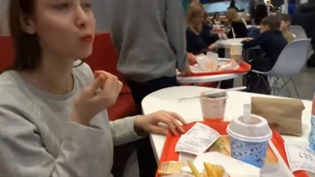 Что значит быть Виолеттой Найда) смотреть онлайн