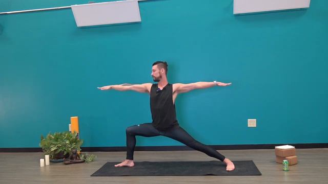 Hips & Twists Hatha (Recorded Live) смотреть онлайн