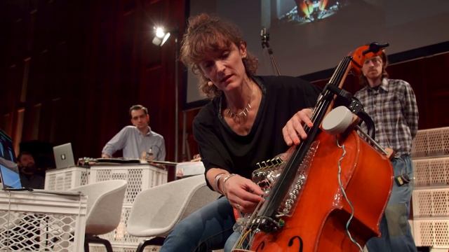 Motors, Magnets and Motion: Electronic Music Instruments from the Physical World | Loop смотреть онлайн