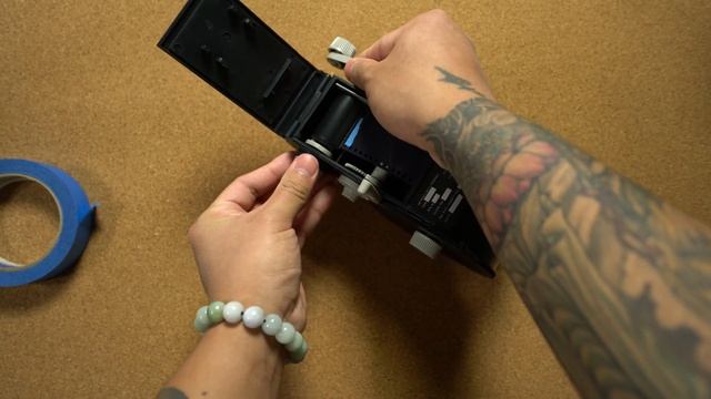 How To Bulk Roll Film | Watson 100 35mm Film Bulk Loader