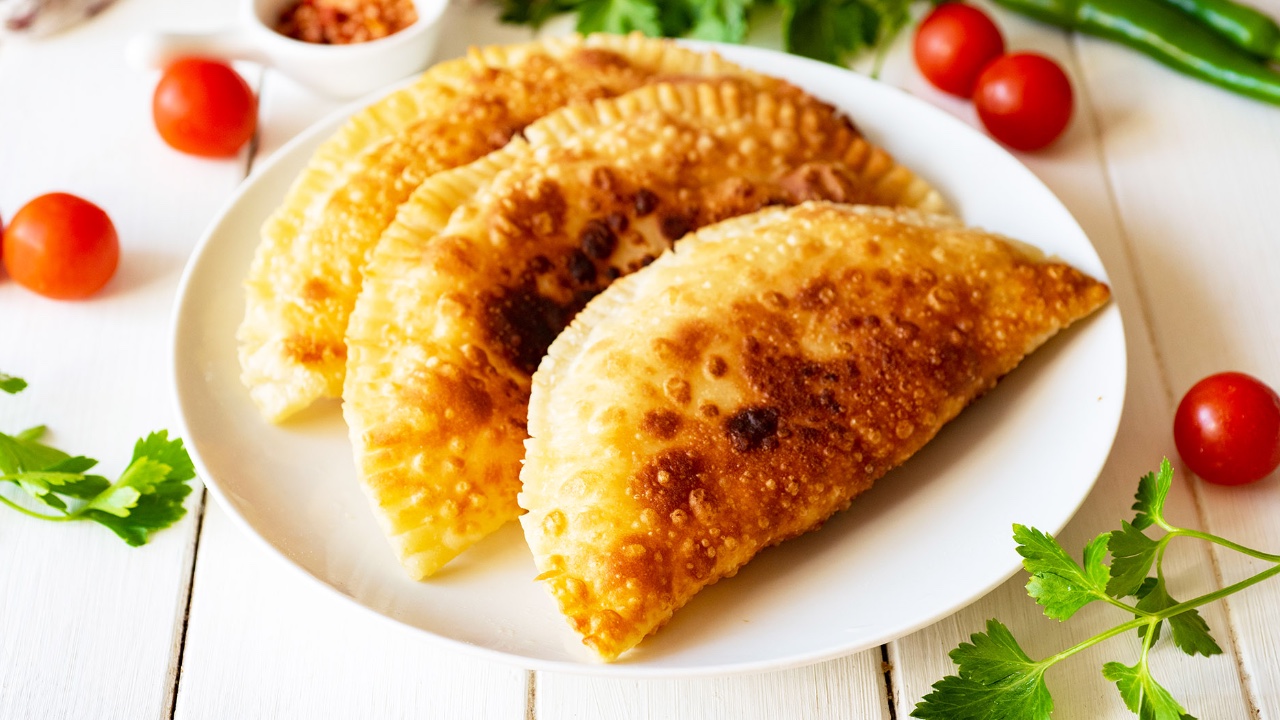 ? Чебуреки с сыром и творогом - супер вкусный рецепт! смотреть онлайн