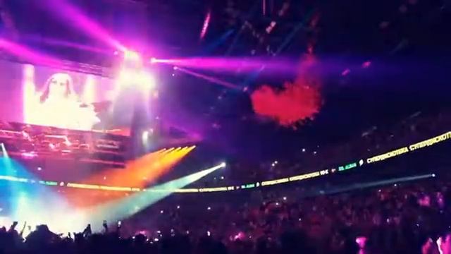 Супердискотека 90х. Ледовый дворец. Шары из сетки смотреть онлайн