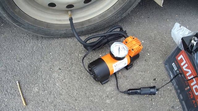 Сколько по времени качает компрессор для колёс?? Эксперимент компрессоров от 30 л/мин до 90 смотреть онлайн