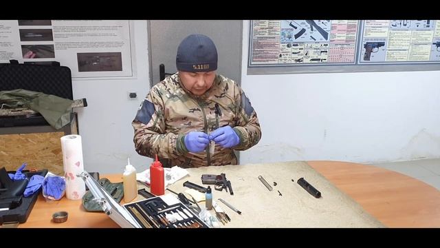 Чистка пистолета Байкал 442 смотреть онлайн