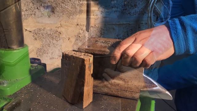 СУВЕНИР ИЗ РЕЛЬСА | НАКОВАЛЬНЯ смотреть онлайн