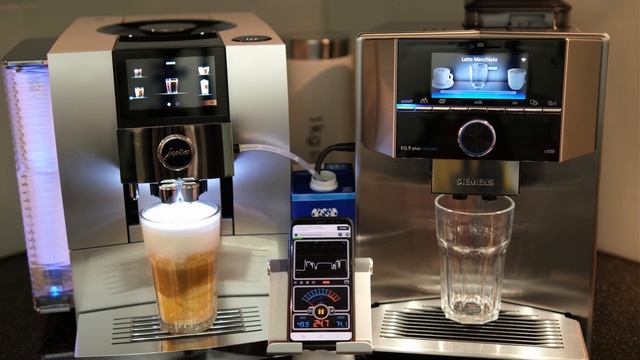 Jura Z10 vs Siemens EQ9 S500 | Latte Macchiato Noise Test - Geräuschvergleich смотреть онлайн