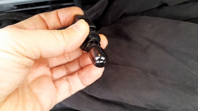 Замена лампы дополнительного стоп сигнала на Хендай Солярис. смотреть онлайн