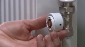Danfoss Living Eco | Установка радиаторного терморегулятора