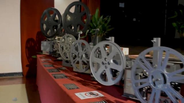 C'era una volta il Cinematografo... incontra Don Camillo! смотреть онлайн