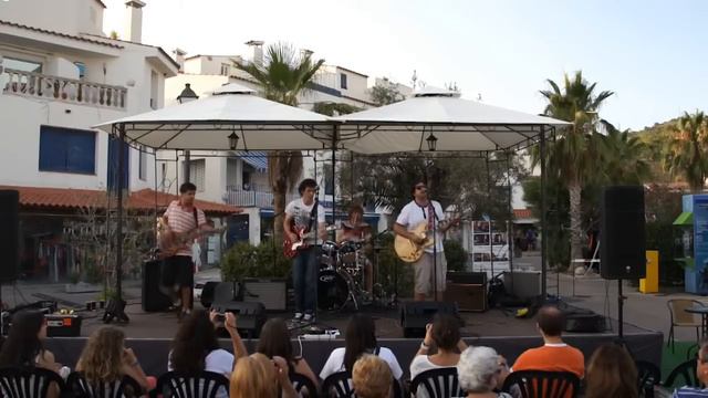 Soma Club - Not at your door @ SitgesGreenSound 2012 смотреть онлайн