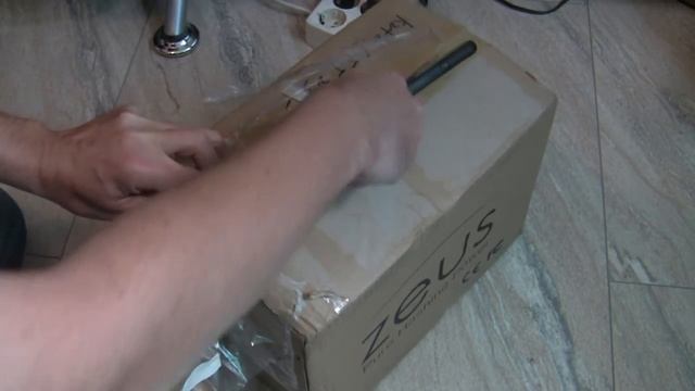 Unboxing Zeusminer Hurricane x2 смотреть онлайн