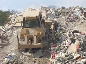 Владивосток - мусорка ДВФУ на мысе Вятлина.