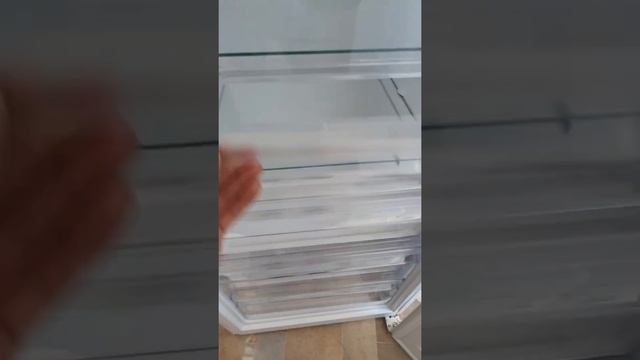 Видео обзор: Морозильная камера Haier HF 300WG смотреть онлайн