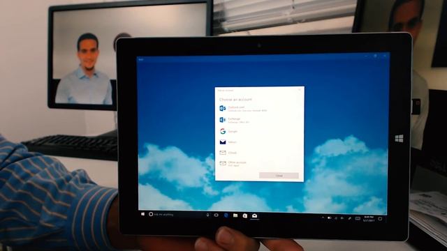Setup Windows 10 Mail App on your Microsoft Surface Tablet смотреть онлайн