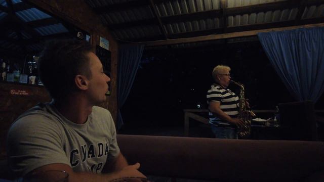 Careless Whisper - AMAZING LADY SAX PERFORMANCE in Odessa, Ukraine смотреть онлайн