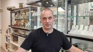 Драгоценные камни: празиолит (зелёный кварц). Красивый ювелирный камень