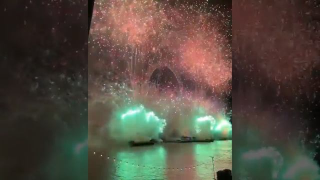 London fireworks 2019 . Лондон фейерверки 2019 смотреть онлайн