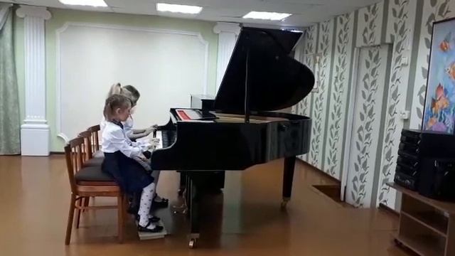 М. Шмитц 2 лёгкие ритмические пьесы., исп. Лиханина Полина, Балабошкина Дарья, Деревянко Софья смотреть онлайн