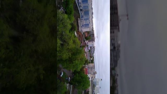 Жарим шашлыки на балконе смотреть онлайн