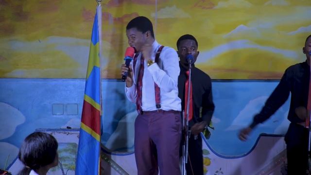 MARANATHA ? TSHIKAPA TRÈS TOUCHANT DELPHIN MUKENDI смотреть онлайн