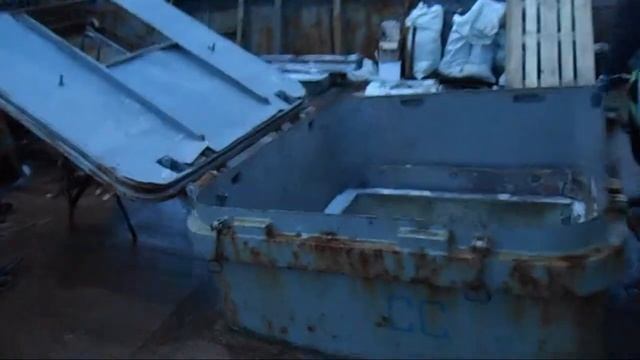 ПРОИЗВОДСТВО СВЕЖЕМОРОЖЕНОЙ ХАМСЫ на МОРОЗИЛЬНОМ ТРАУЛЕРЕ СРТМ-к Крым Керчь смотреть онлайн