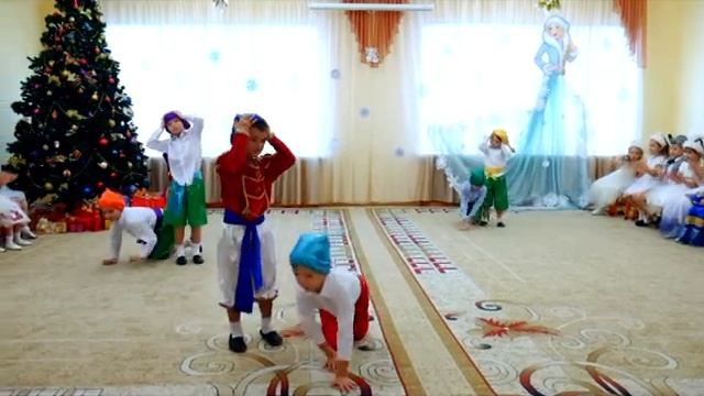 "СПЯЩАЯ КРАСАВИЦА"-2021. ТАНЕЦ ГНОМОВ.Подг.гр.№ 11. смотреть онлайн