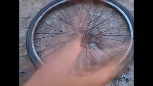 Если задняя звёздочка прокручивается на велосипеде