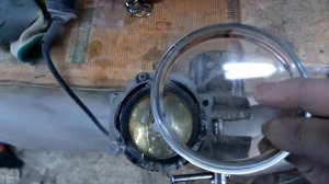 Замена стекла в ПТФ Паджеро Спорт