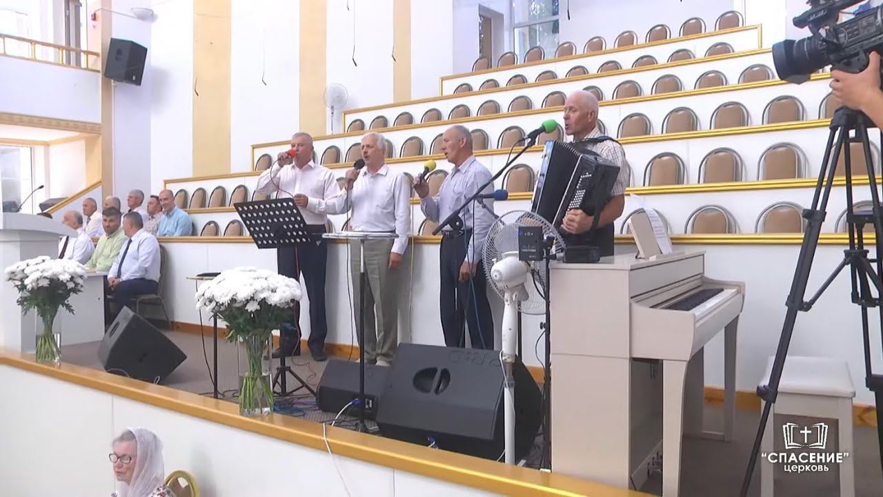 Я бегу навстречу дали голубой / Песня смотреть онлайн