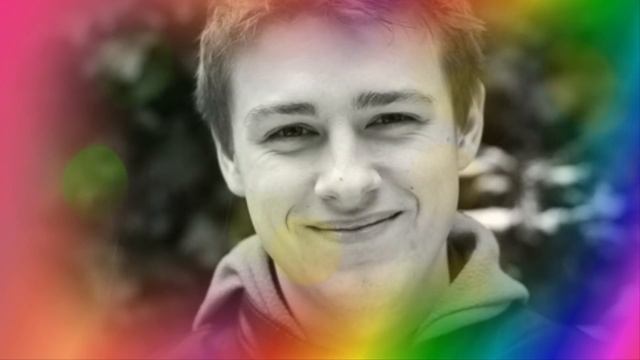 Когда ОН стал ПАРНЕМ, решил найти своих РОДИТЕЛЕЙ, а потом смотреть онлайн
