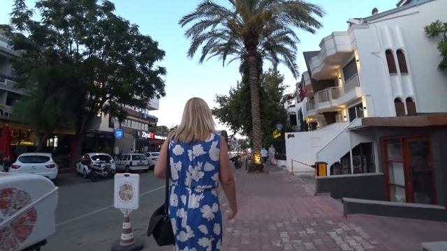 Новое ПЛЯЖНОЕ платье. ТАРТАЛЕТОЧНОЕ  кафе  Вкуснятина!