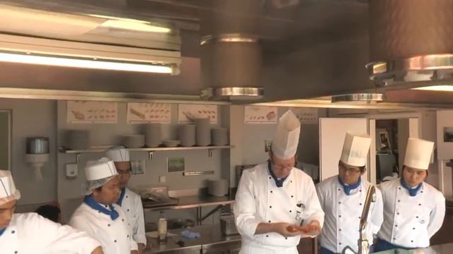 IMI Hospitality Management School смотреть онлайн