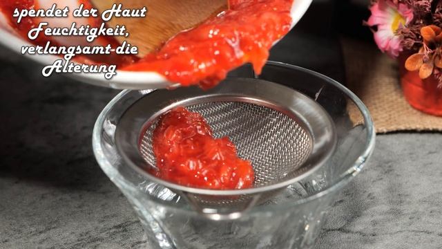 Erstaunliche Zutat! Ab 60 gibt es keine Falten mehr! Erdbeer-Maske смотреть онлайн