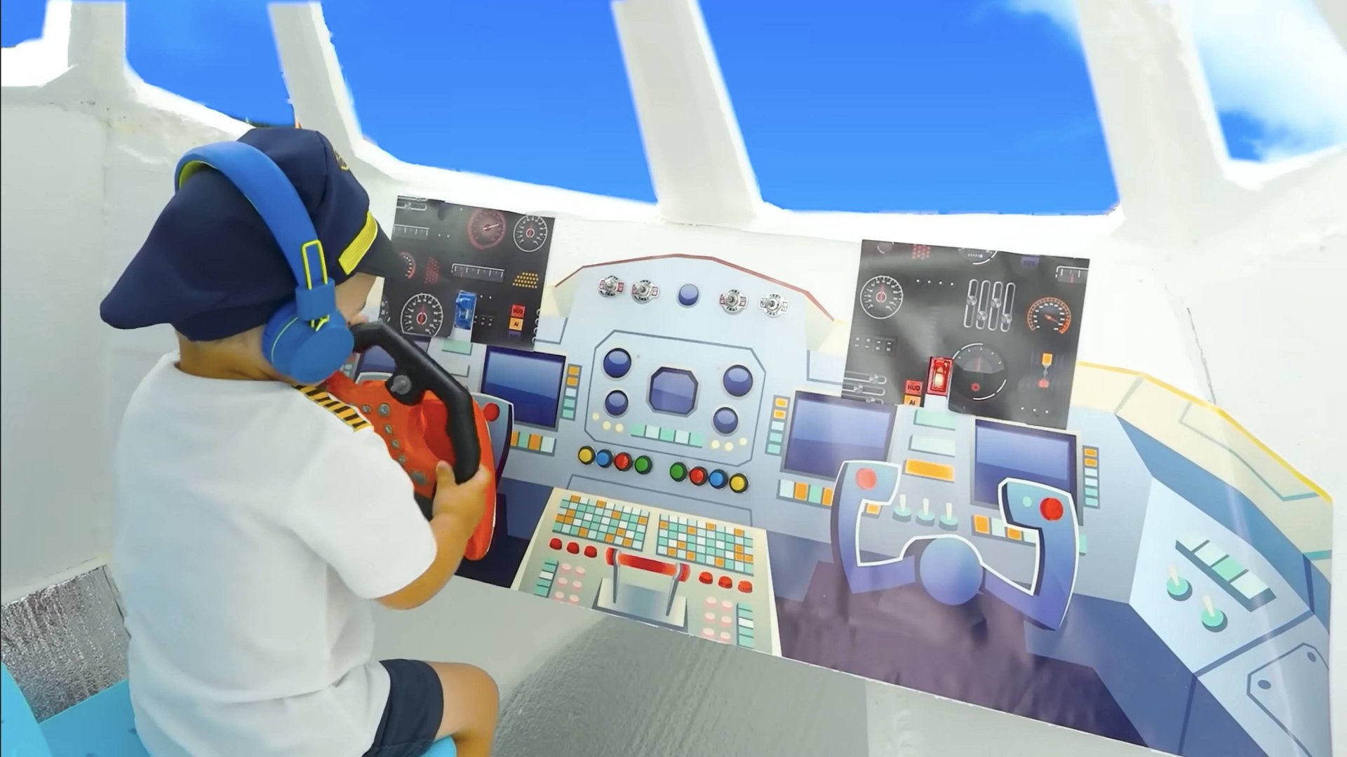 Приключения в аэропорту для детей с Крисом смотреть онлайн