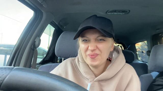 За что меня выгнали из магазина ? ШОК КОНТЕНТ 😰 Болтаем с мамой 2 часть смотреть онлайн