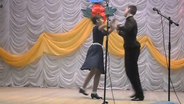 Танец "Военный вальс" смотреть онлайн