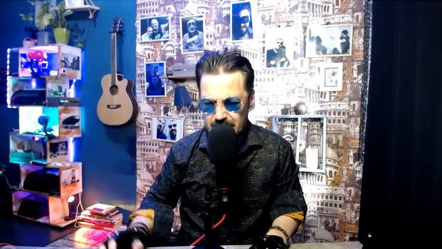 Орала песни Пугачёвой отпружинившая морщинами. Лолита Милявская опять сидит дома. смотреть онлайн