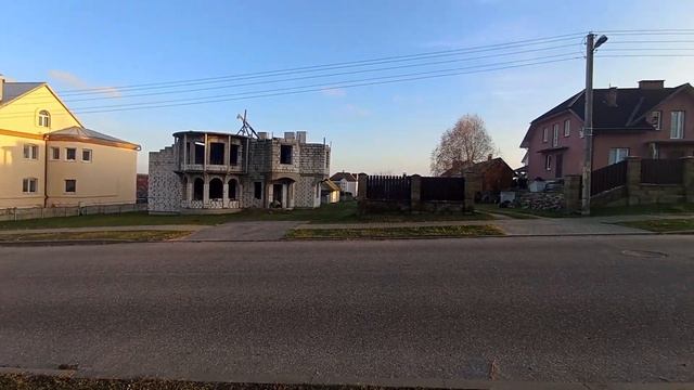 Почти идеальная деревня - как живут в Коробчицах смотреть онлайн