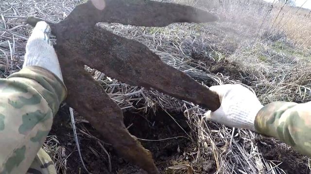 Коп Металлолома около Водокачки смотреть онлайн