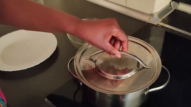 BISSAP O REFRESCO DE HIBISCUS / BISSAP OU JUS D'HIBUSCUS смотреть онлайн