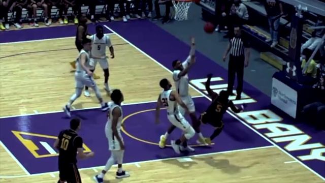 How the Shortest D1 Player Ever KILLS | Darnell Rogers #AttentionToDetail ? смотреть онлайн
