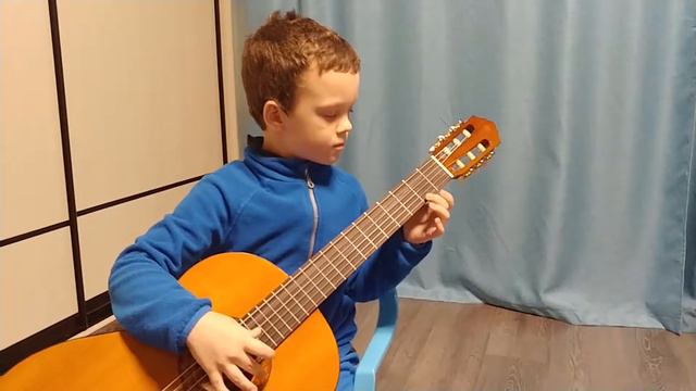 #1 Пьеса "Сел комарик на дубочек" смотреть онлайн