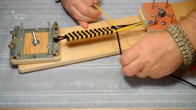 Браслет выживания из паракорда ( paracord ) расцветки Оса. Survival Bracelet. смотреть онлайн